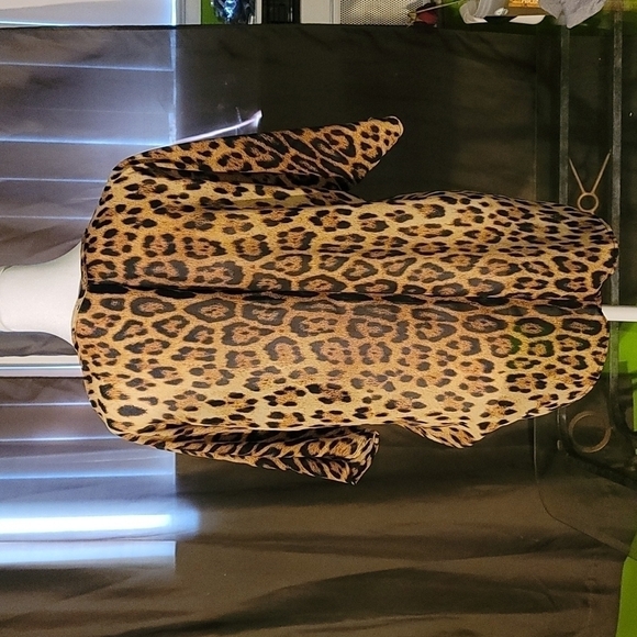 WAYF blouse size S - Picture 3 of 7